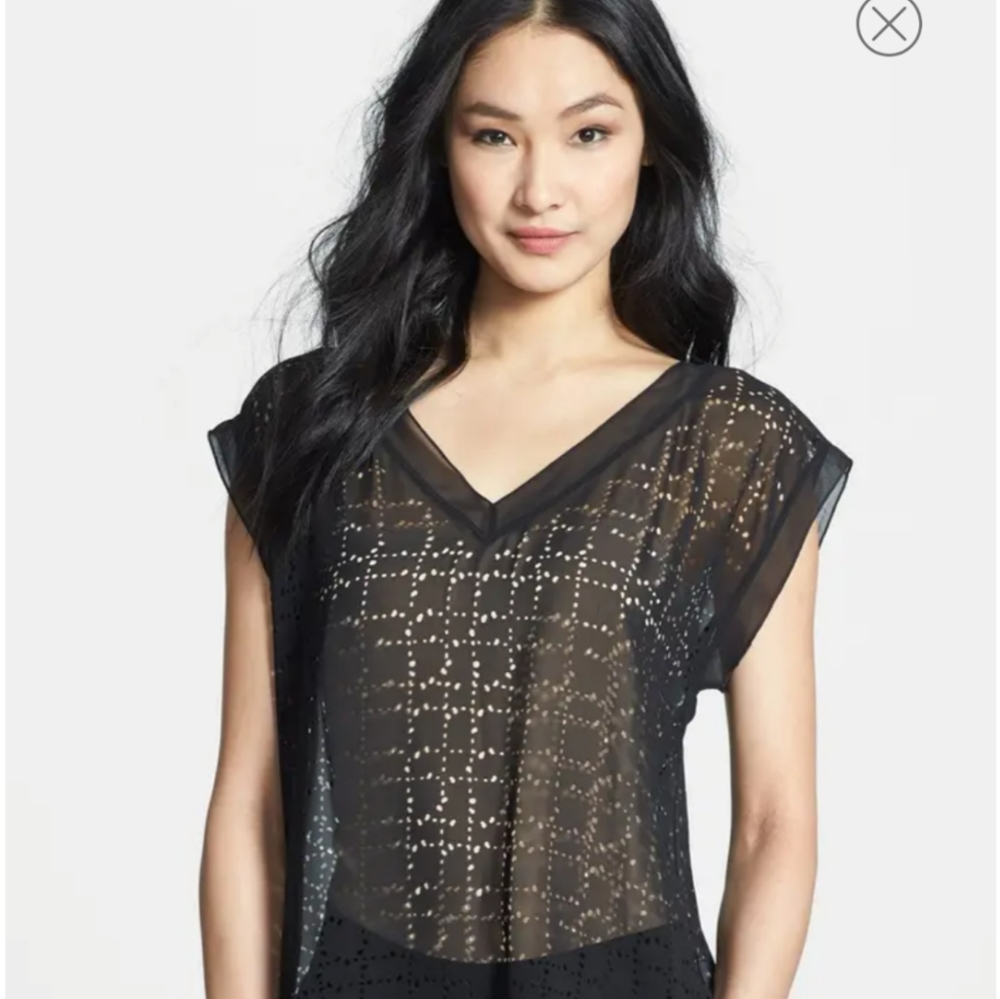 Eileen Fisher Cut-out V Neck Cap Sleeve Top PS